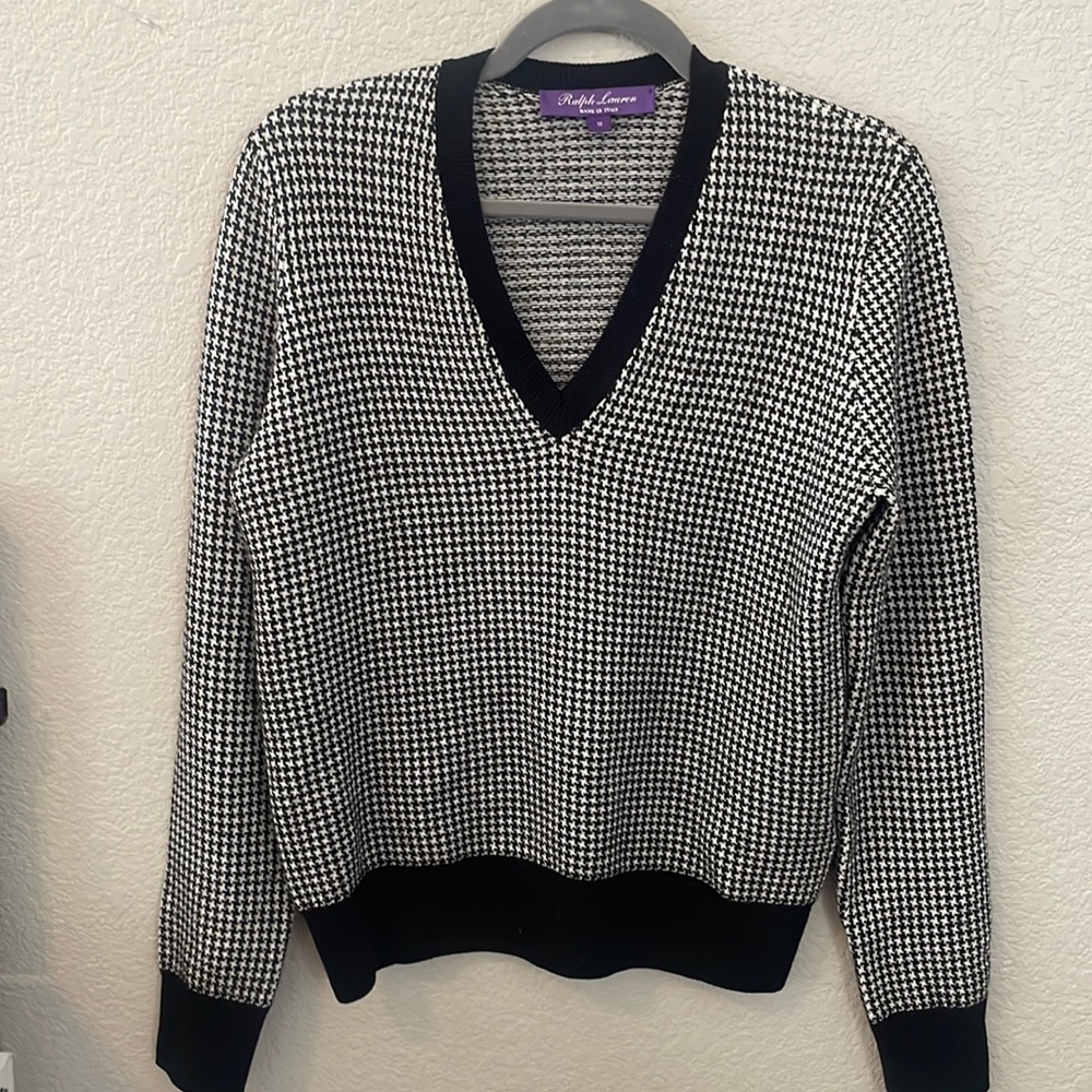 Ralph Lauren Huntstooth Print Sweater with Black Piping.
